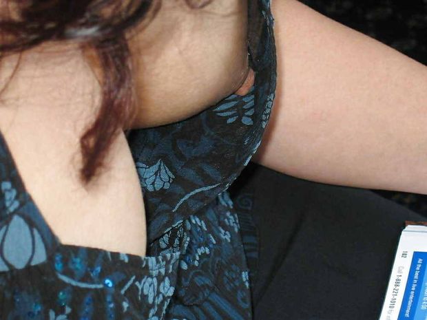 Downblouse