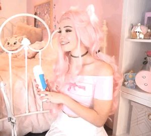 Watch out Belle! It’s gonna blow its load