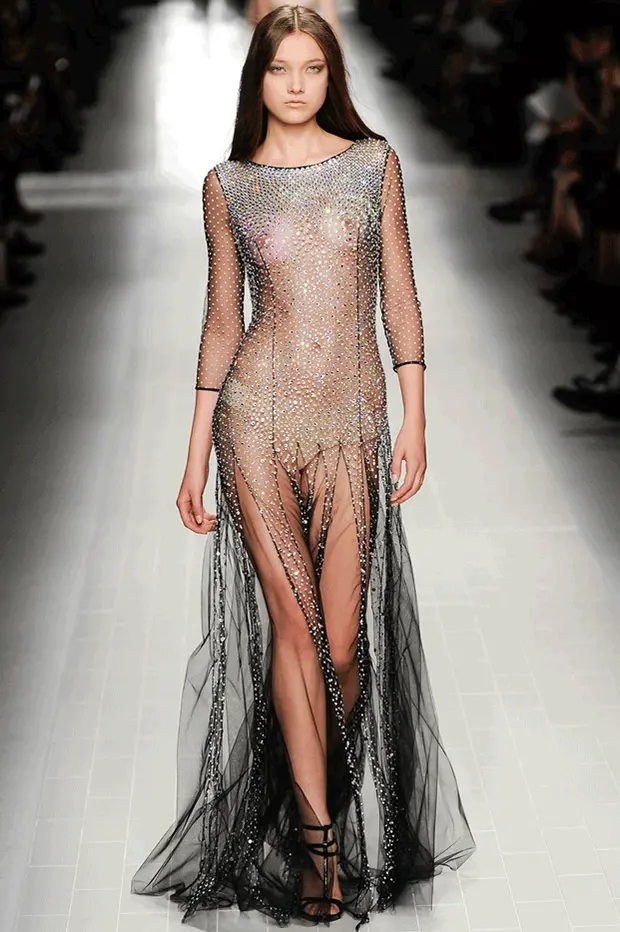 Bumarine Spring 2014 fashion show.