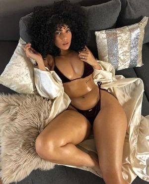 Sexy Ebony Woman Looking Beautiful