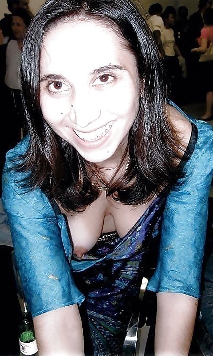 Downblouse