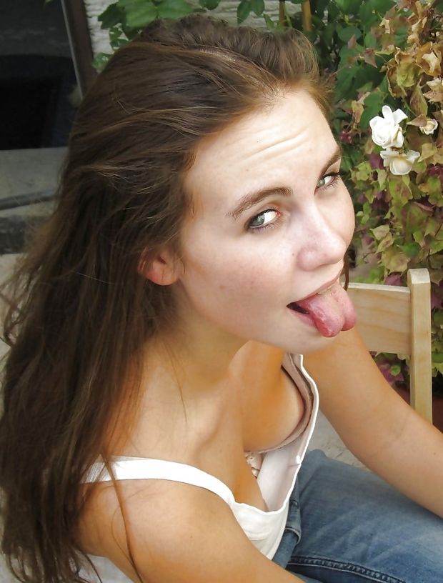 Downblouse