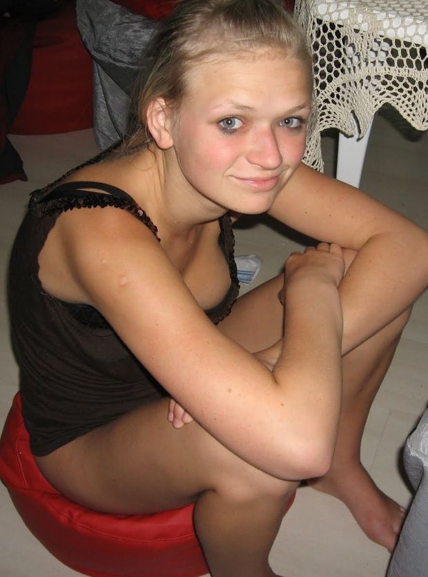 Downblouse