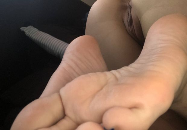 Ass and pussy and feet