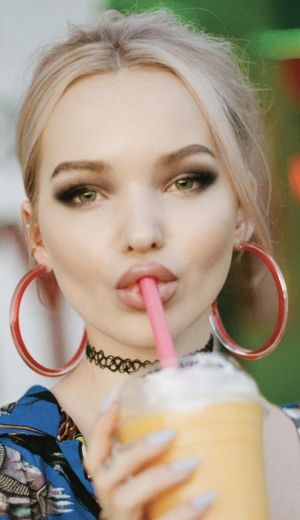 Great cock-sucking lips