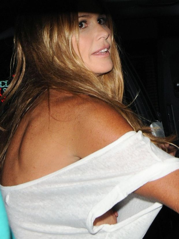 Downblouse