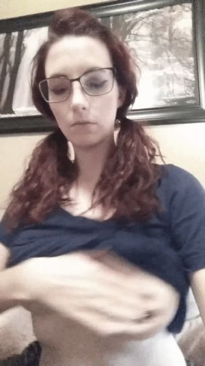 Thevixen48 playing with her perfect boobs