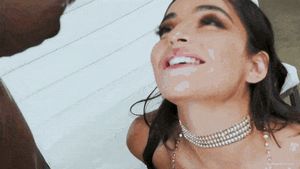 Huge facial cumshot from bbc