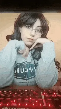 huge tit nerd reveal