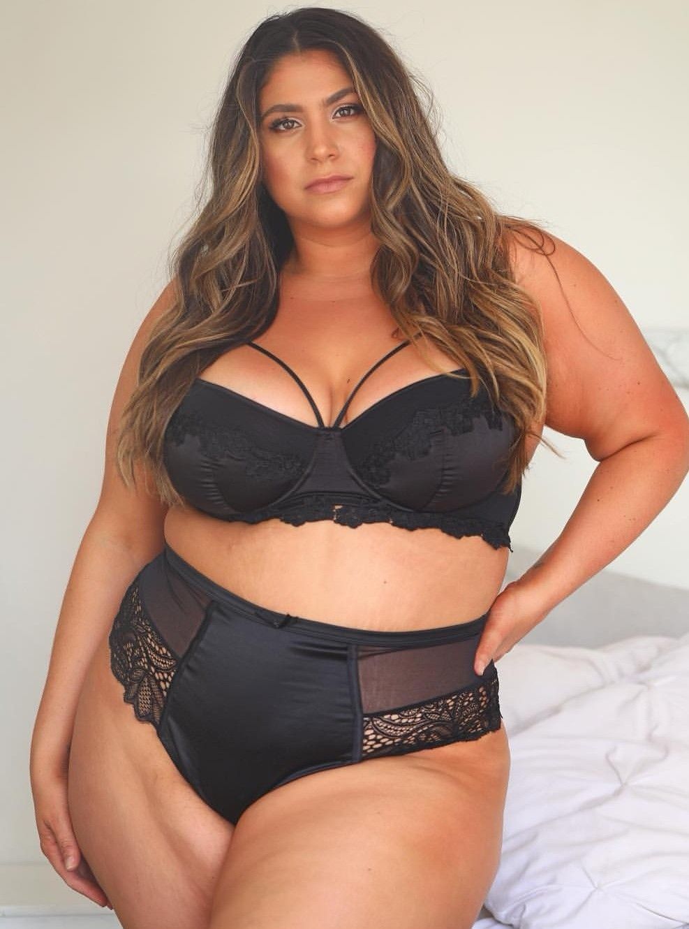 thick babe
