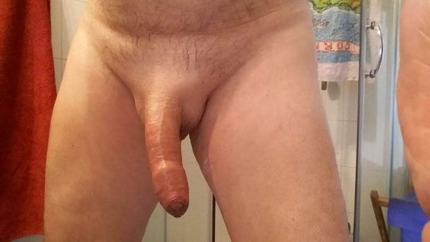 Looking for pussy or nice ass