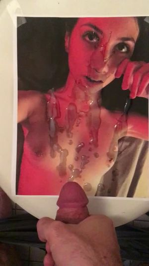 @Jujuliet took a monster load all over her sexy slutty body