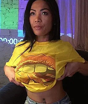 Nice ebony boobs