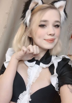 Sexy Kitty by Cherry_Acid