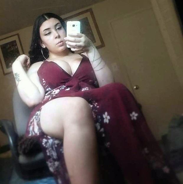 thick selfie