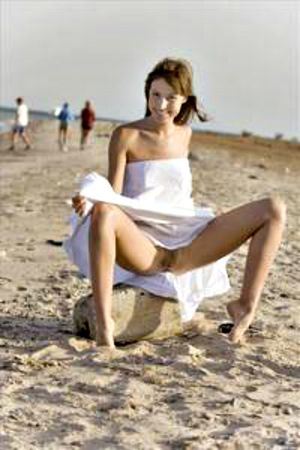 perfect babe show pussy in public on the beach