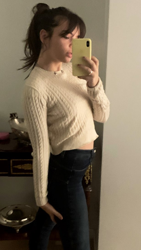 Eleonora Gaggero sexy skinny jeans