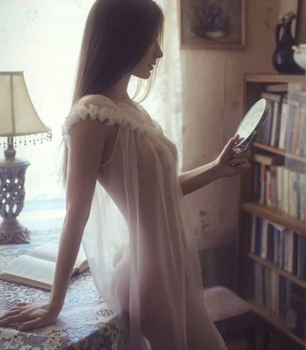 The lady in white