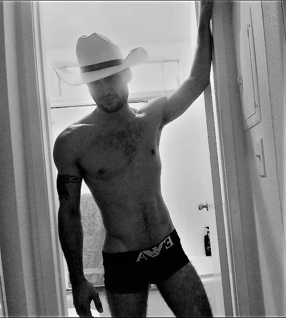 GAY Pornstar Jesse Prather Cowboy