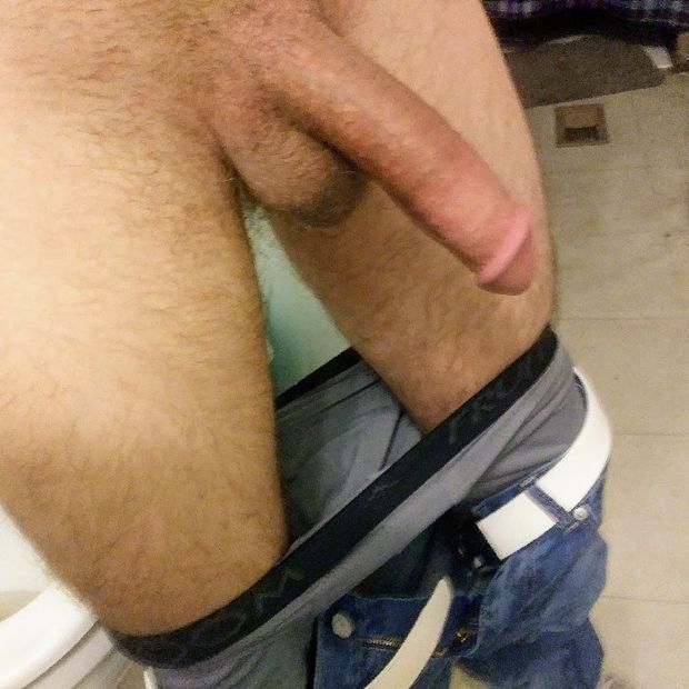 Dyzziwyte big dick