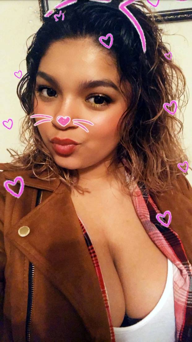 martha cleavage