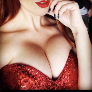 Hot Jessica Rabbit Selfie
