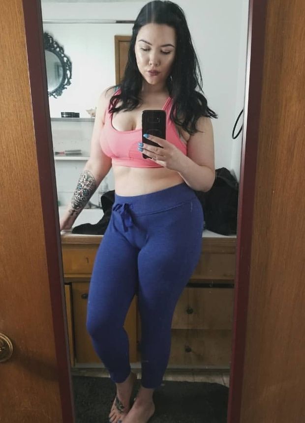 She love to fuck