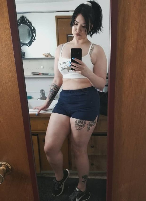 She love to fuck