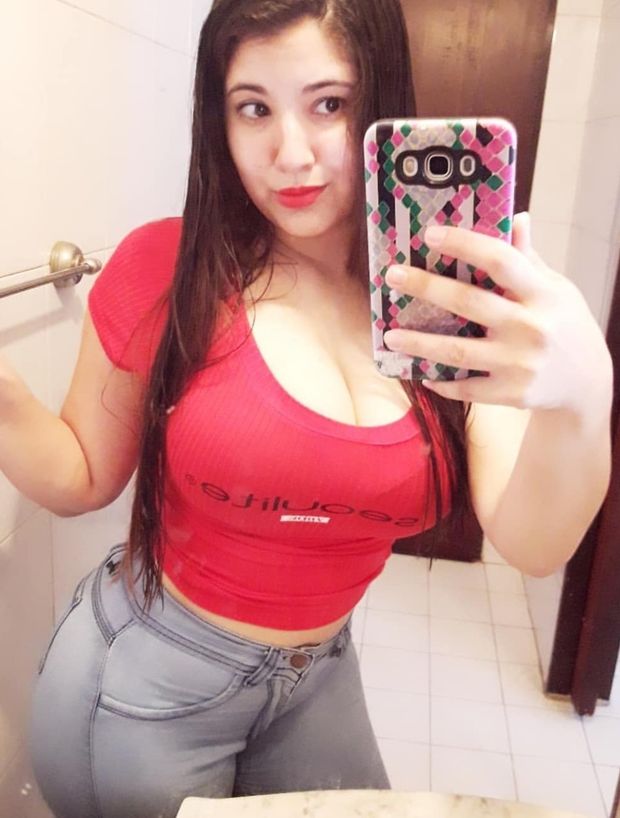 She love to fuck