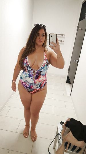 swimsuit selfie