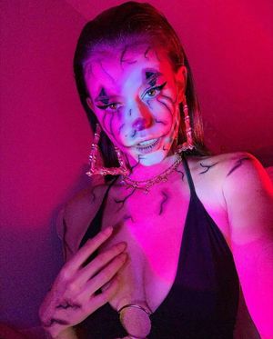 Lea elui sexy hallowen costume