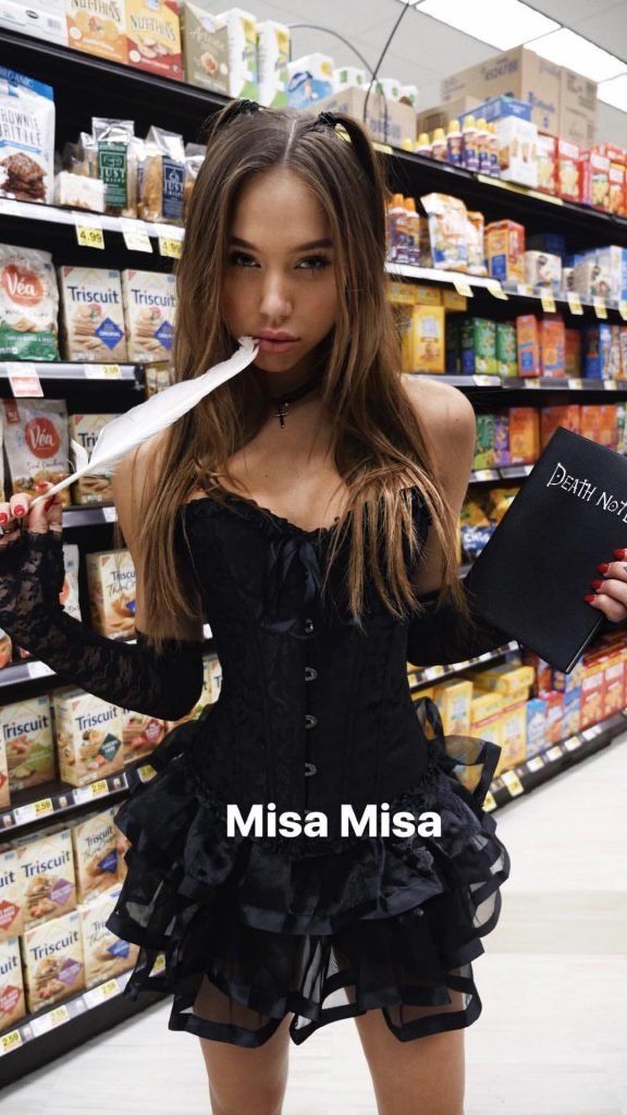 Sexy cosplay
