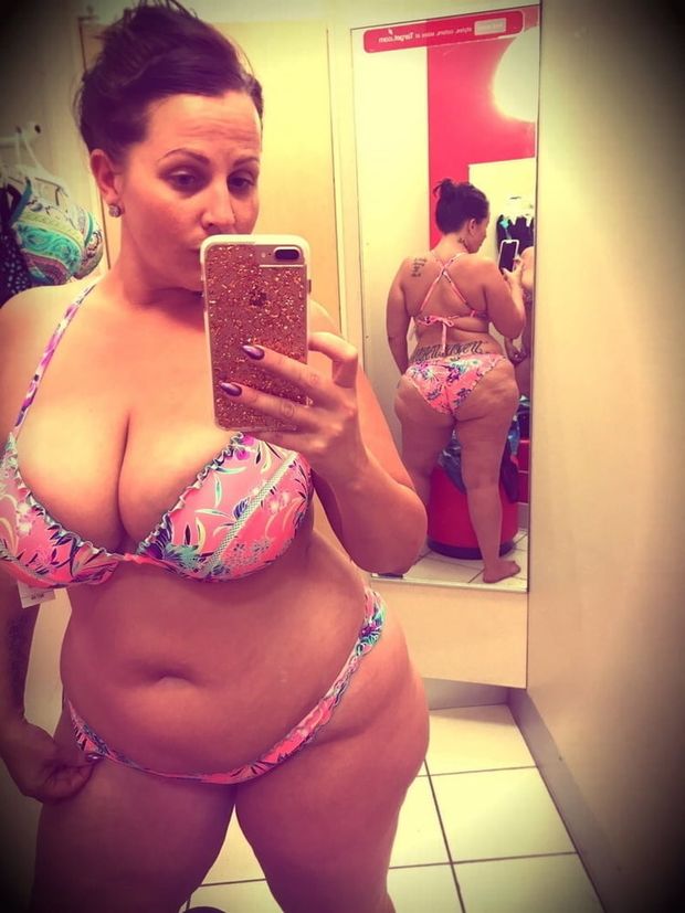bbw bikini selfie