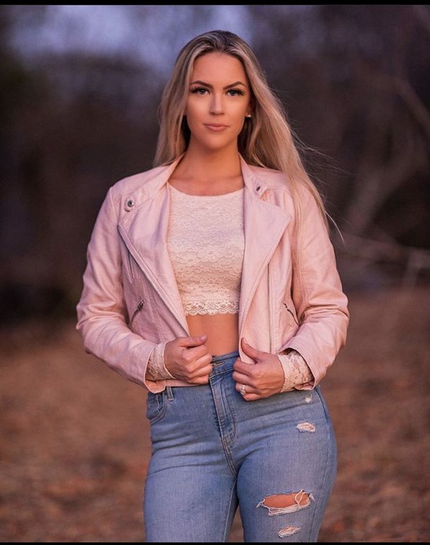 Hot blonde teen