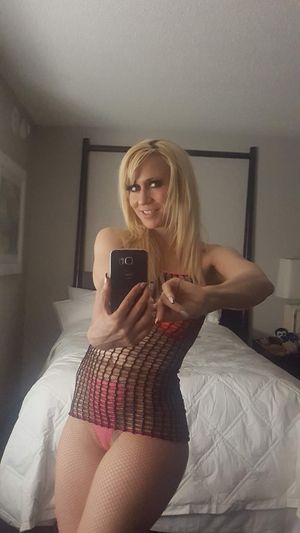 Puerto Rican singer, Noelia