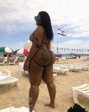 Ms D'Ass Beach Thickness