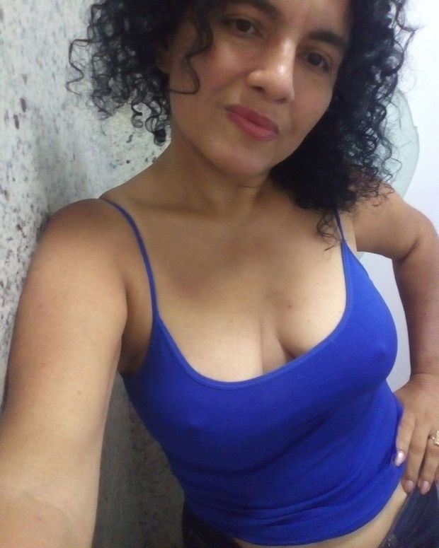 Amateur Latin Sexy Nipples