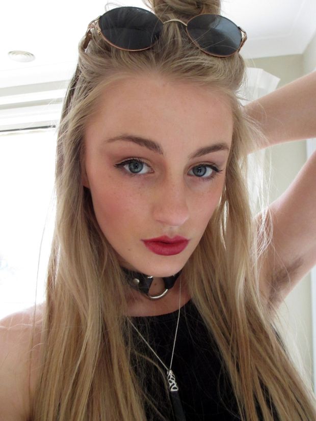hairy armpits