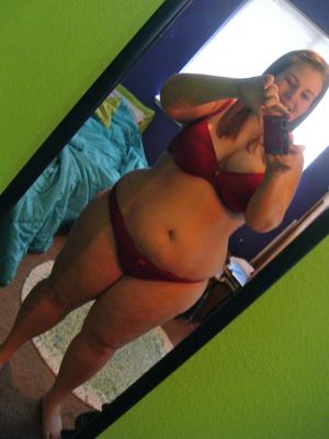 bbw selfie