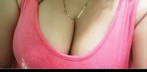 Amateur Sexy Cute Tits