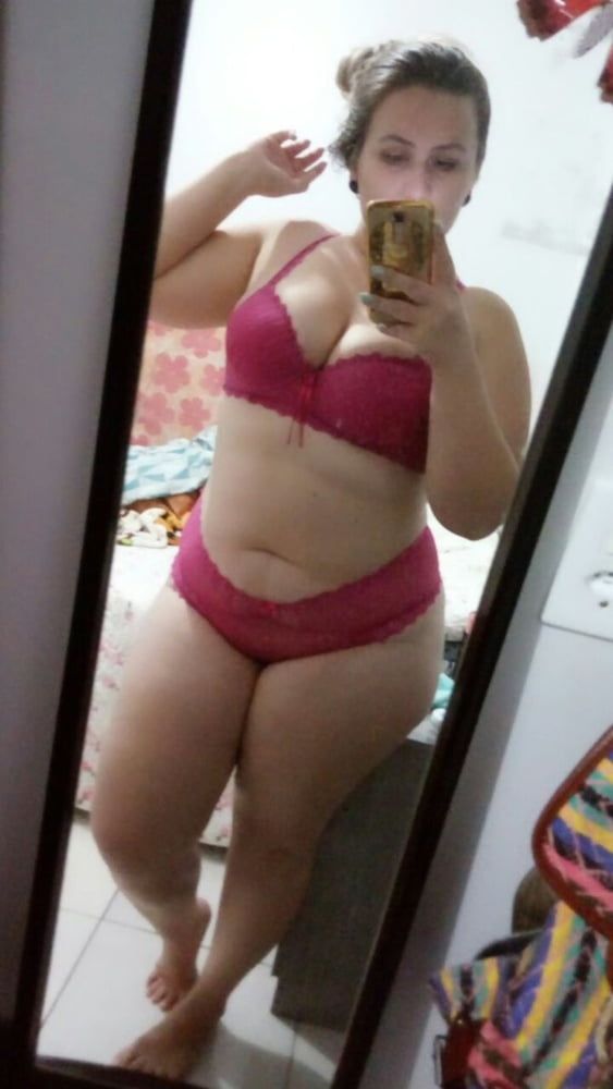 bbw selfie