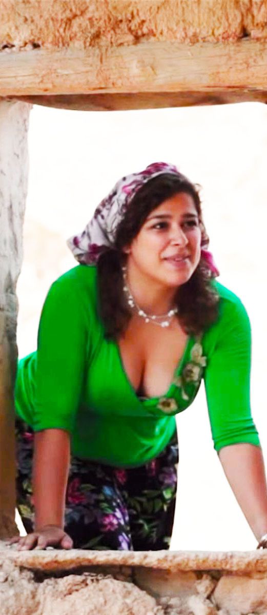 Downblouse