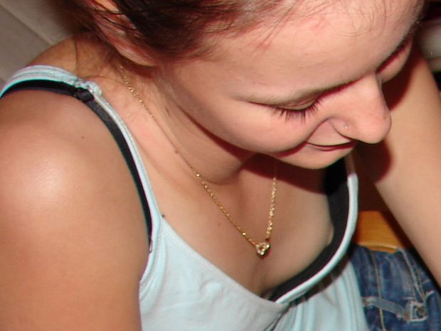 Downblouse