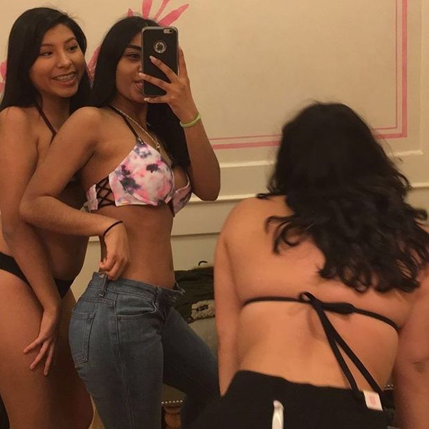 friends in fitting room
