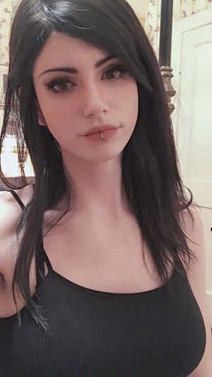 Kalindra Chan Superstar )