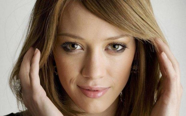 Hilary Duff is drop dead gorgeous