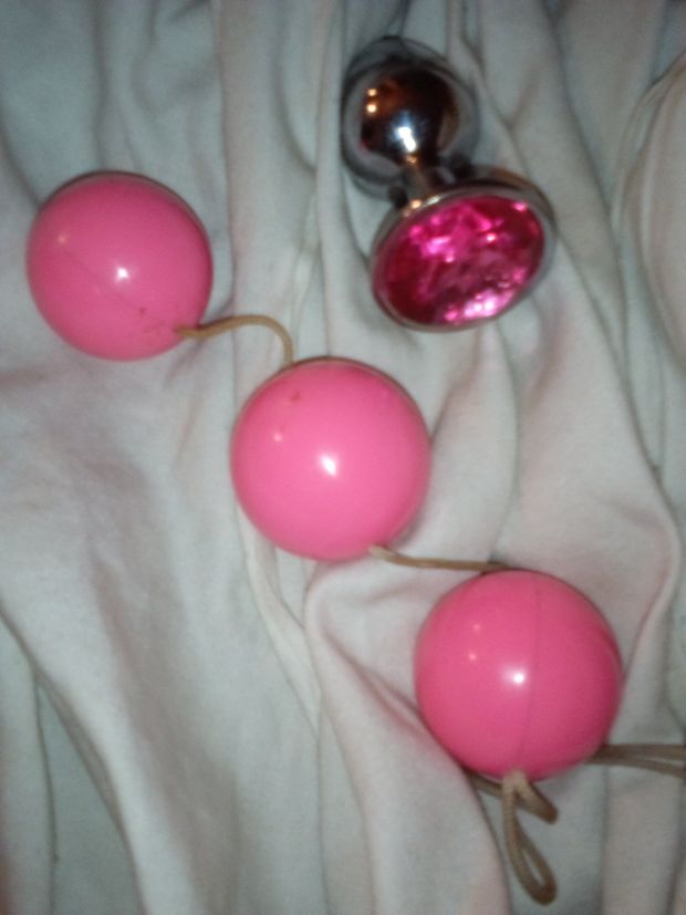 Plugs and beads - a couple of every sissy's favorite things