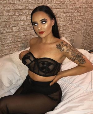 Teen shows off her taped nipples