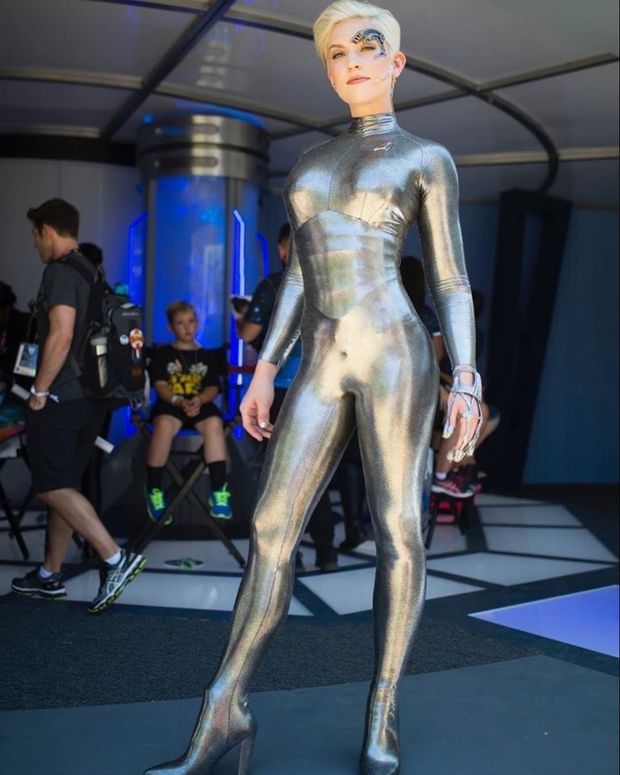 Shiny 7 of 9