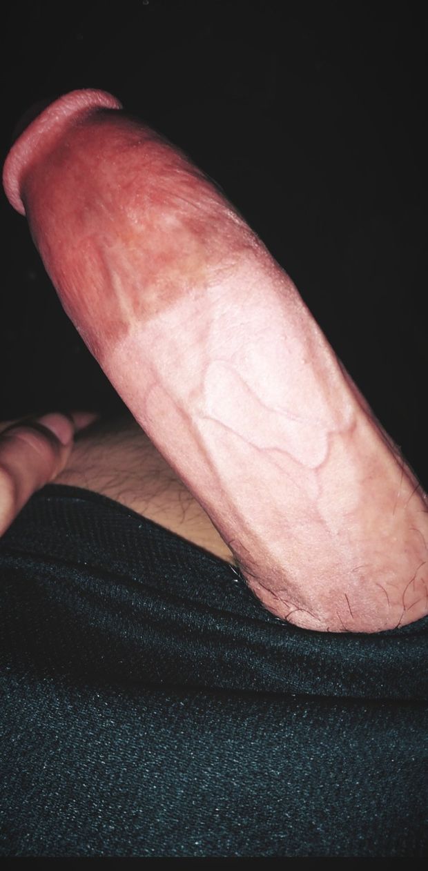 My cock needs a wet pussy to fuck